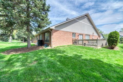 Tiny photo for 42 Royal Lane, Bloomingdale, IL 60108 (MLS # 12629260)