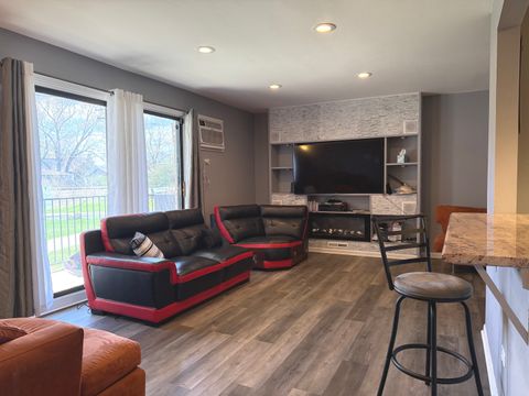 Tiny photo for 7000 Mather Avenue #101, Chicago Ridge, IL 60415 (MLS # 12299155)