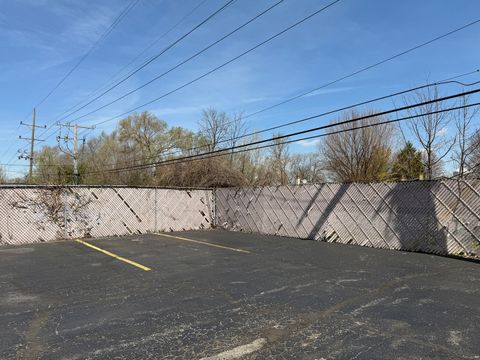 Tiny photo for 7000 Mather Avenue #101, Chicago Ridge, IL 60415 (MLS # 12299155)