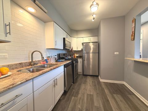 Tiny photo for 7000 Mather Avenue #101, Chicago Ridge, IL 60415 (MLS # 12299155)