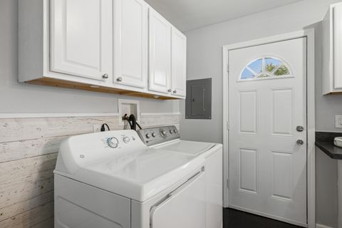 Tiny photo for 110 Delaware Street, Crystal Lake, IL 60014 (MLS # 12521486)