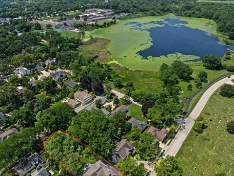 Tiny photo for 407 Lake Street, Libertyville, IL 60048 (MLS # 12728826)