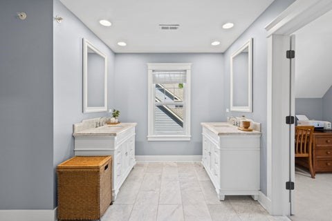 Tiny photo for 407 Lake Street, Libertyville, IL 60048 (MLS # 12728826)
