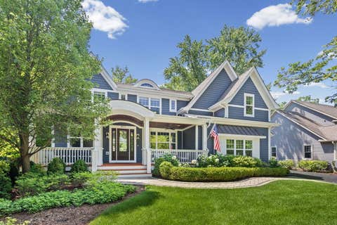 Photo of 407 Lake Street, Libertyville, IL 60048 (MLS # 12728826)