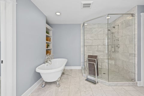 Tiny photo for 407 Lake Street, Libertyville, IL 60048 (MLS # 12728826)
