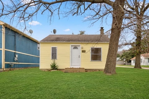 Tiny photo for 22 Rushmore Road, Fox Lake, IL 60020 (MLS # 12797356)