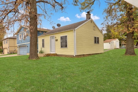 Tiny photo for 22 Rushmore Road, Fox Lake, IL 60020 (MLS # 12797356)