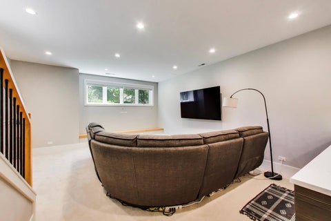 Tiny photo for 5028 W Ainslie Street, Chicago, IL 60630 (MLS # 12697395)