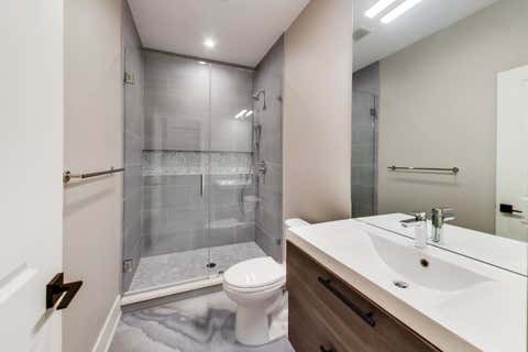 Tiny photo for 5028 W Ainslie Street, Chicago, IL 60630 (MLS # 12697395)