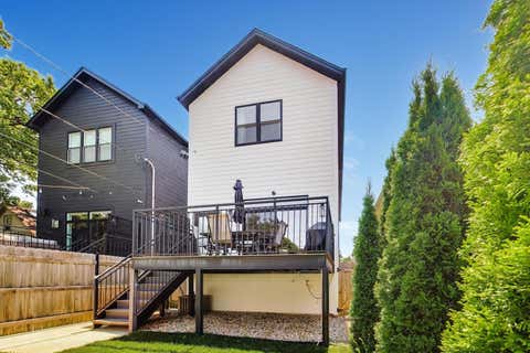 Tiny photo for 5028 W Ainslie Street, Chicago, IL 60630 (MLS # 12697395)