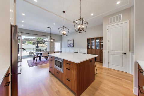 Tiny photo for 5028 W Ainslie Street, Chicago, IL 60630 (MLS # 12697395)