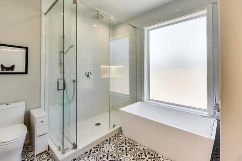 Tiny photo for 5028 W Ainslie Street, Chicago, IL 60630 (MLS # 12697395)