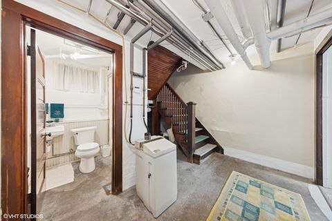 Tiny photo for 710 W Downer Place, Aurora, IL 60506 (MLS # 12464145)