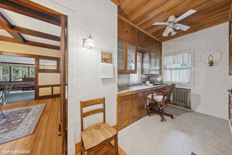 Tiny photo for 710 W Downer Place, Aurora, IL 60506 (MLS # 12464145)