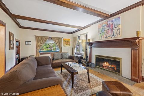 Tiny photo for 710 W Downer Place, Aurora, IL 60506 (MLS # 12464145)