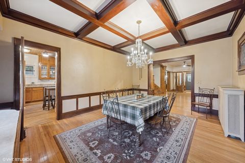 Tiny photo for 710 W Downer Place, Aurora, IL 60506 (MLS # 12464145)