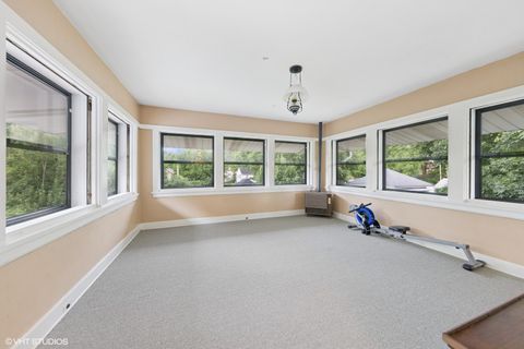 Tiny photo for 710 W Downer Place, Aurora, IL 60506 (MLS # 12464145)