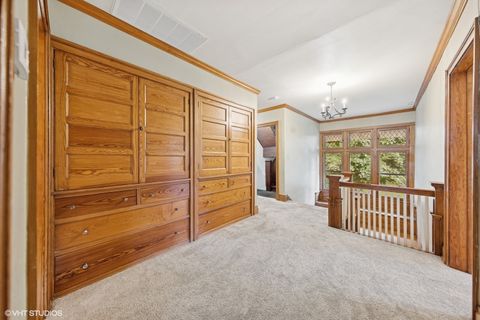 Tiny photo for 710 W Downer Place, Aurora, IL 60506 (MLS # 12464145)