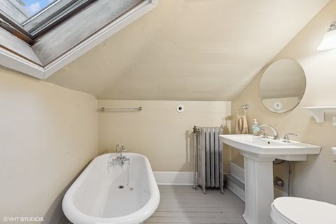 Tiny photo for 710 W Downer Place, Aurora, IL 60506 (MLS # 12464145)