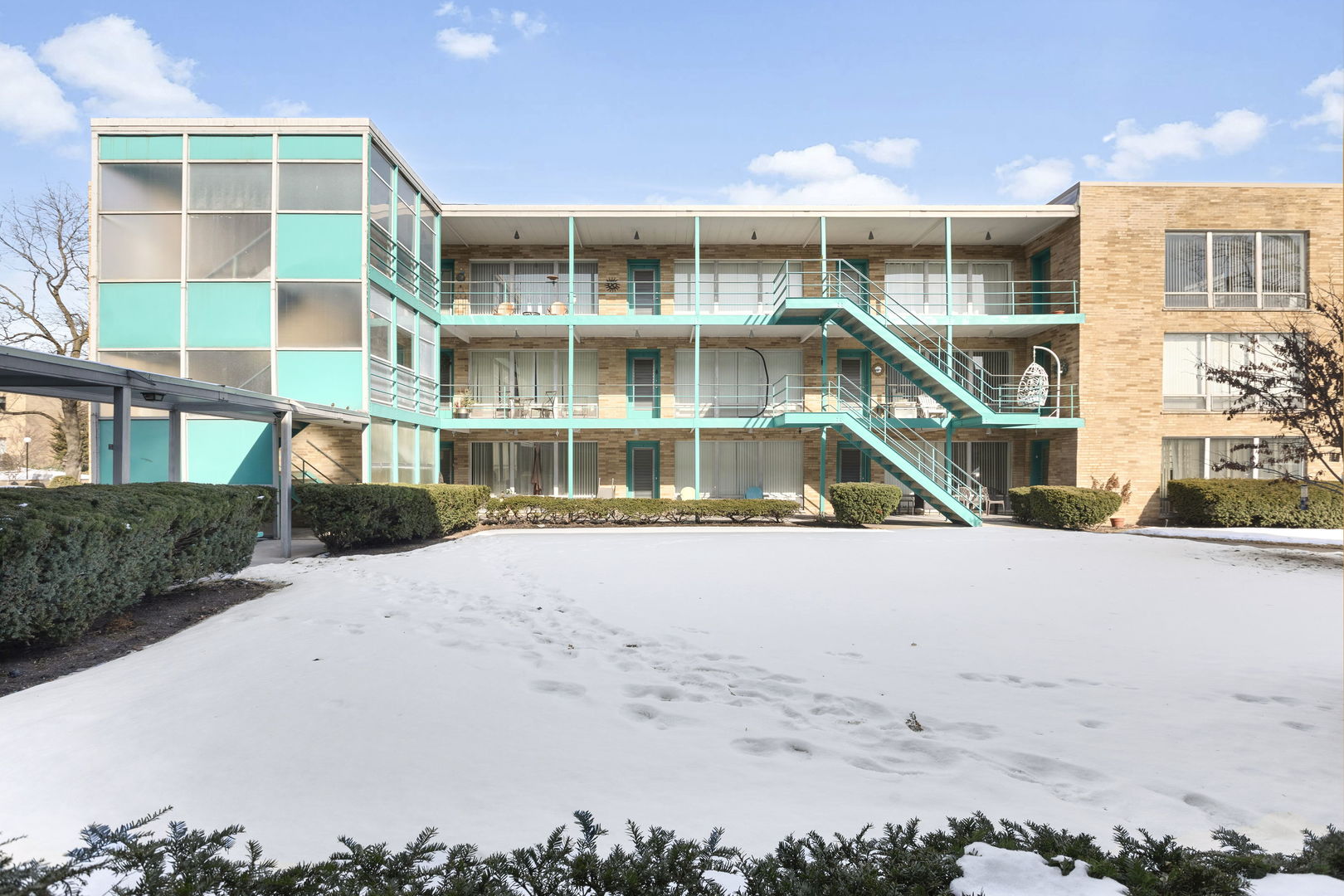 210 - 220 N Kenilworth Avenue