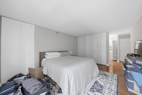 Tiny photo for 200 N Dearborn Street #906, Chicago, IL 60601 (MLS # 12534339)