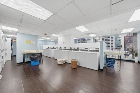 Tiny photo for 200 N Dearborn Street #906, Chicago, IL 60601 (MLS # 12534339)