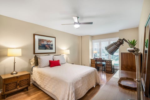 Tiny photo for 2 Oak Brook Club Drive #C106, Oak Brook, IL 60523 (MLS # 12690564)