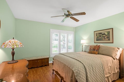 Tiny photo for 2 Oak Brook Club Drive #C106, Oak Brook, IL 60523 (MLS # 12690564)