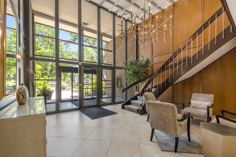 Tiny photo for 2 Oak Brook Club Drive #C106, Oak Brook, IL 60523 (MLS # 12690564)