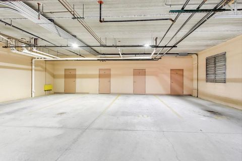 Tiny photo for 77 N Wolf Road #312, Northlake, IL 60164 (MLS # 12498680)