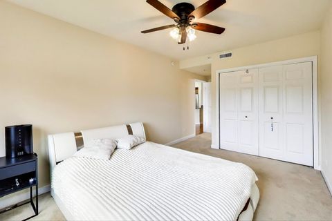 Tiny photo for 77 N Wolf Road #312, Northlake, IL 60164 (MLS # 12498680)