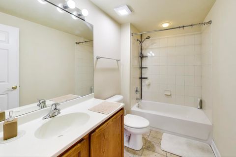 Tiny photo for 77 N Wolf Road #312, Northlake, IL 60164 (MLS # 12498680)