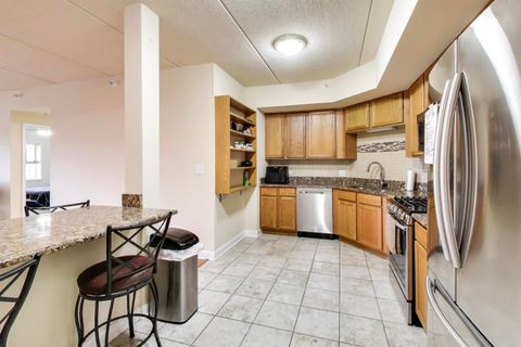 Tiny photo for 77 N Wolf Road #312, Northlake, IL 60164 (MLS # 12498680)