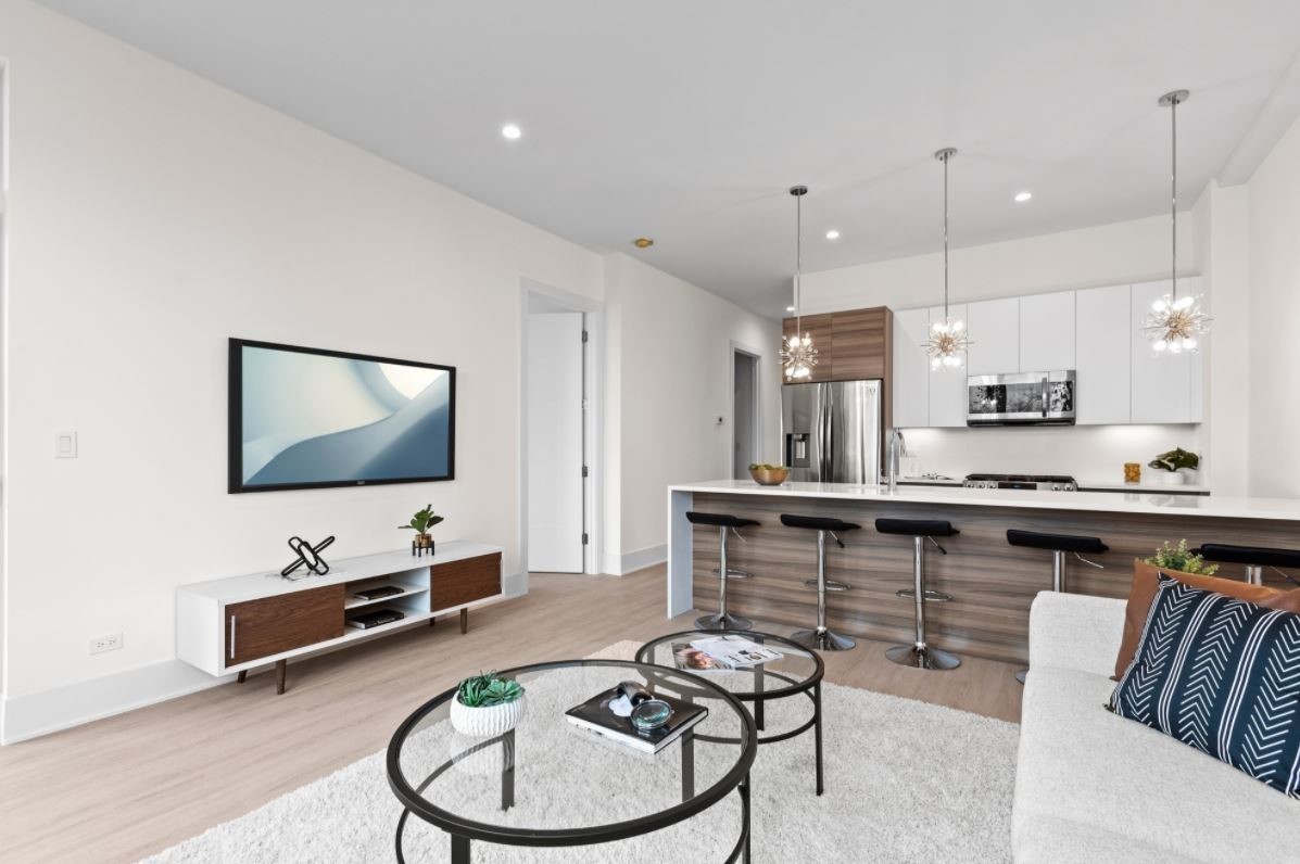 159 W North Avenue 402