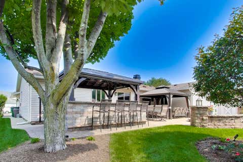 Tiny photo for 535 N Gateshead, Elk Grove Village, IL 60007 (MLS # 12741497)