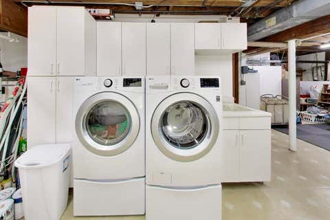 Tiny photo for 535 N Gateshead, Elk Grove Village, IL 60007 (MLS # 12741497)