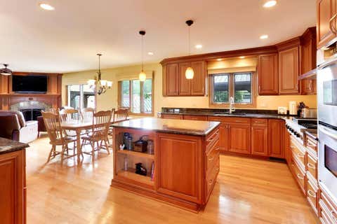 Tiny photo for 535 N Gateshead, Elk Grove Village, IL 60007 (MLS # 12741497)