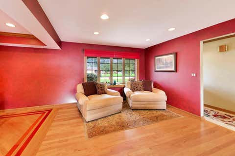 Tiny photo for 535 N Gateshead, Elk Grove Village, IL 60007 (MLS # 12741497)