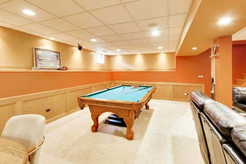 Tiny photo for 535 N Gateshead, Elk Grove Village, IL 60007 (MLS # 12741497)