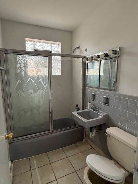 Tiny photo for 4353 Butterfield Road, Hillside, IL 60162 (MLS # 12564845)