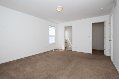 Tiny photo for 400 Woodview Circle #A, Elgin, IL 60120 (MLS # 12620650)