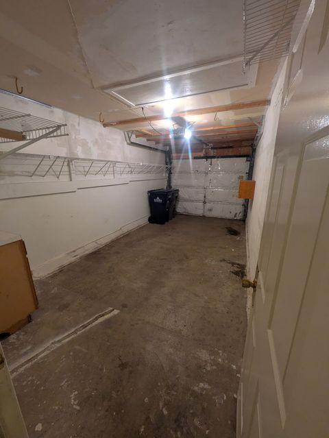 Tiny photo for 400 Woodview Circle #A, Elgin, IL 60120 (MLS # 12620650)