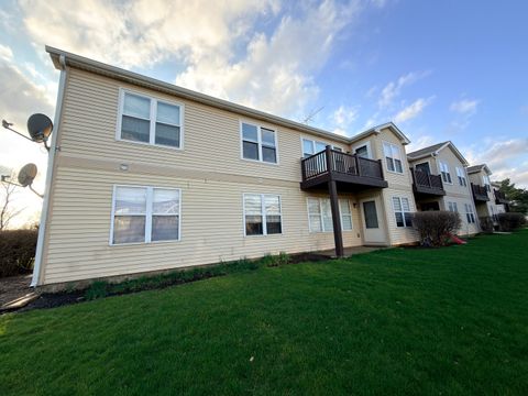 Tiny photo for 400 Woodview Circle #A, Elgin, IL 60120 (MLS # 12620650)