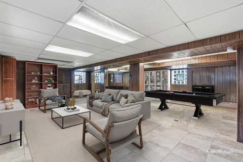 Tiny photo for 3944 W Greenleaf Avenue, Lincolnwood, IL 60712 (MLS # 12726161)