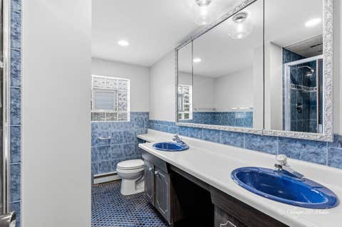 Tiny photo for 3944 W Greenleaf Avenue, Lincolnwood, IL 60712 (MLS # 12726161)