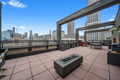 Tiny photo for 247 E Chestnut Street #502, Chicago, IL 60611 (MLS # 12532950)