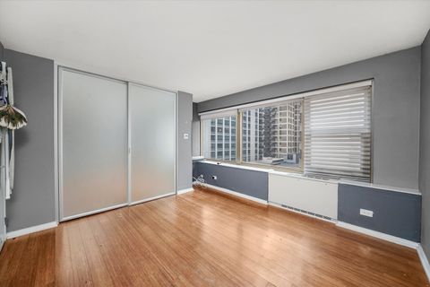 Tiny photo for 247 E Chestnut Street #502, Chicago, IL 60611 (MLS # 12532950)