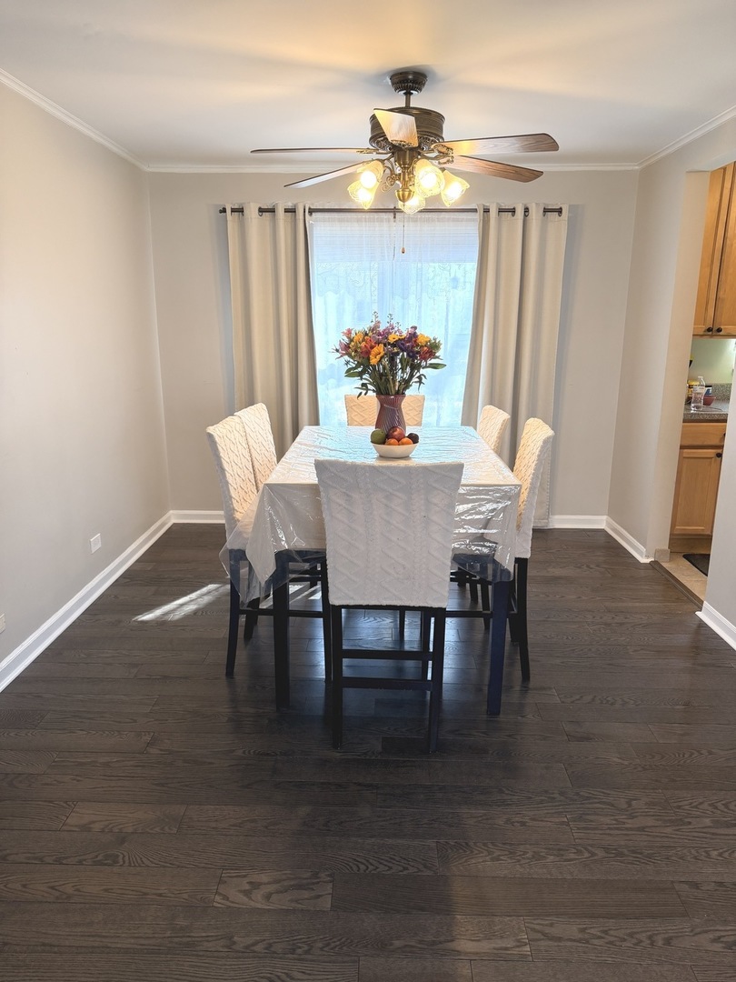 520 Michigan Avenue 1E