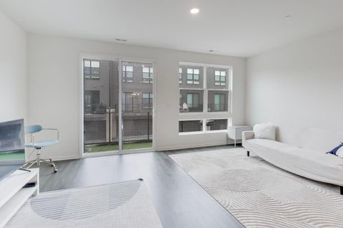 Tiny photo for 2251 Venture Drive, Schaumburg, IL 60193 (MLS # 12578551)