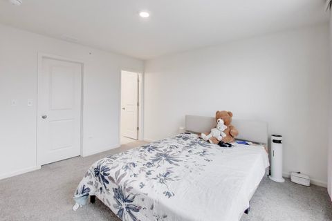 Tiny photo for 2251 Venture Drive, Schaumburg, IL 60193 (MLS # 12578551)